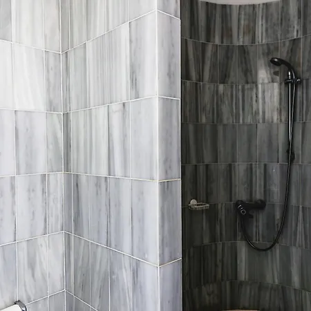 R2 Maryvent Апартаменты