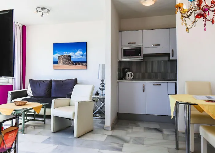 Maryvent Costa Calma